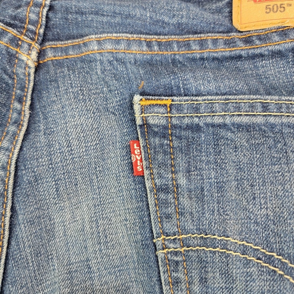 Levis 505 Jeans Mens 34x32 Blue Regular Straight Medium Wash Distressed Denim - Picture 9 of 16